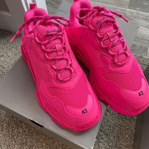 “USED” Balenciaga Sneaker